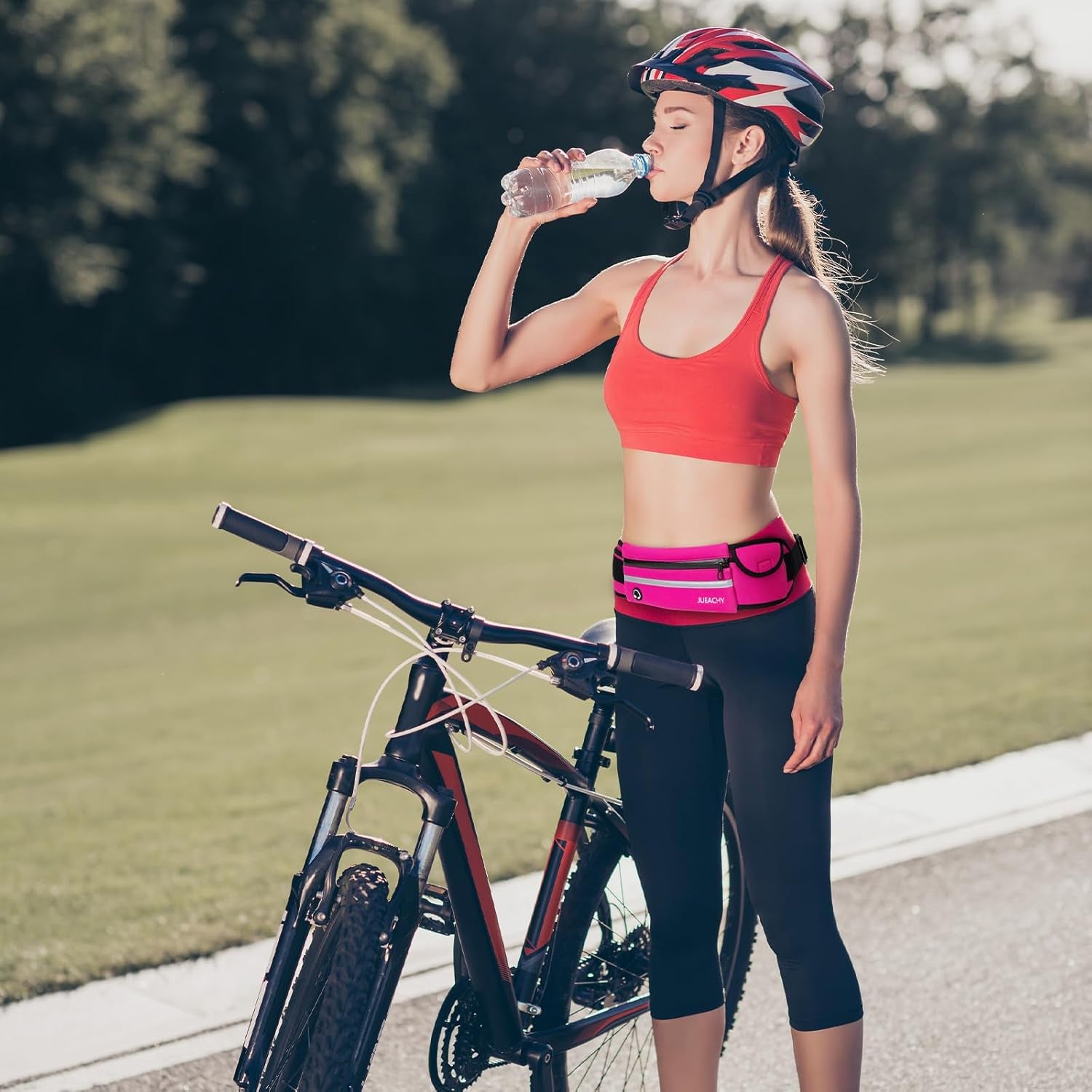Unleash Your Active Lifestyle with the Women's Waterproof Adjustable Running Belt – Convenient Fanny Pack with Phone Holder and Headphone Port